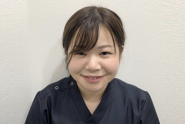 依藤 茜
