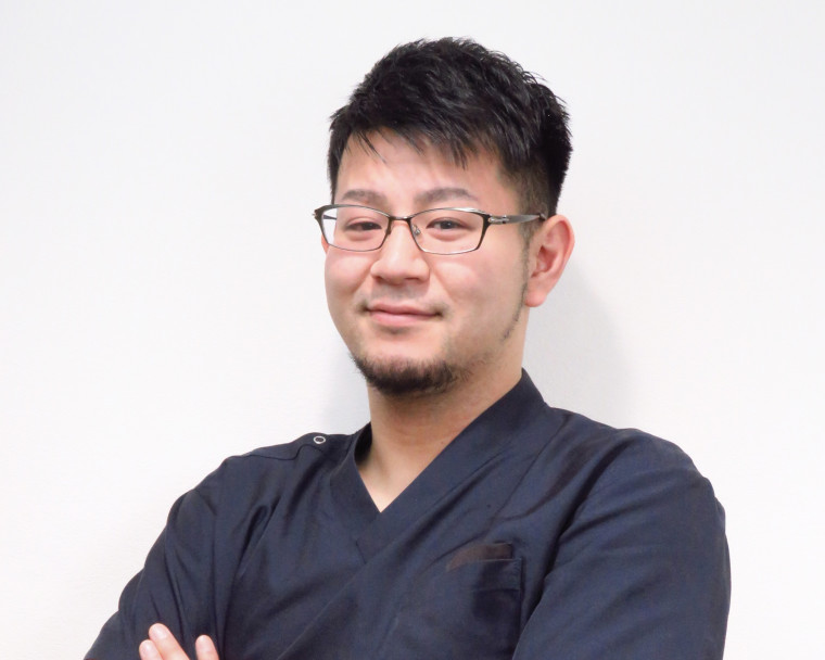 岡崎 一貴